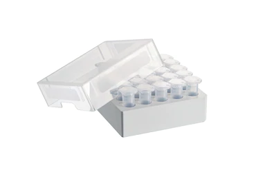 艾本德儲存盒 5 × 5, 可放置 25  個試管，5  mL，4  件，高 64  mm，2.5  英寸，聚丙烯材料，可耐受最低 -86  °C，可高溫高壓滅菌，帶蓋子并具有數(shù)字字母標(biāo)識